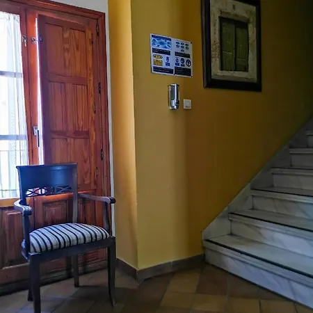 Hotel Almona 2*