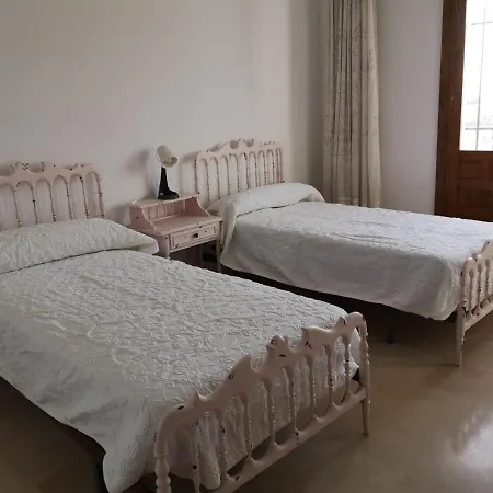 Cortijo Huerta Martin Kır Evi