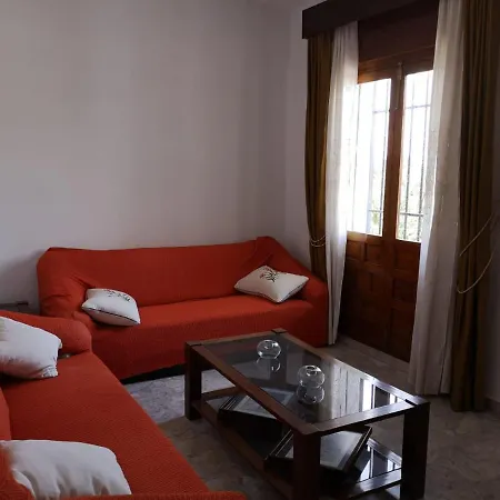 Cortijo Huerta Martin Kır Evi