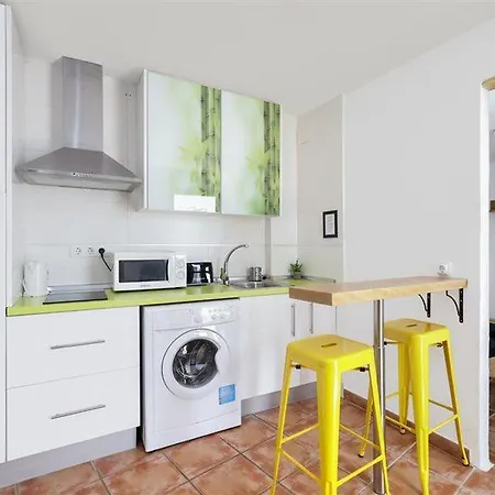 Urban Apartamento *