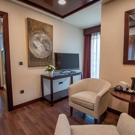 Andalucía Center 4* Granada