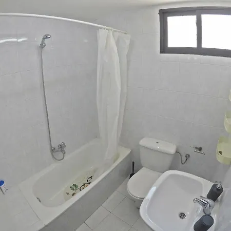 Mesonhomes Center - & Work * Granada