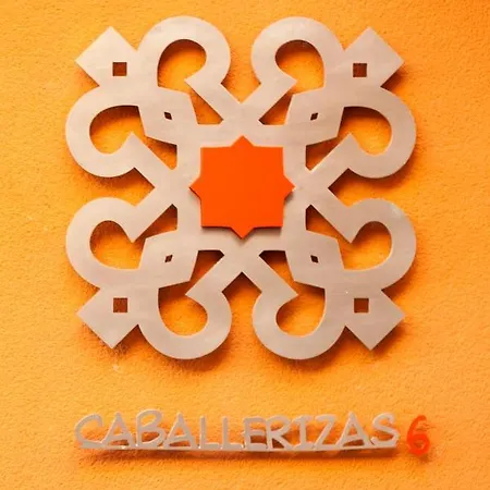 Caballerizas Con Parking Gratuito En Pleno Centro Lägenhet Granada