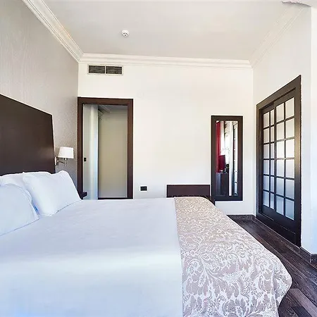 Hotel Crisol Guadalupe 3*