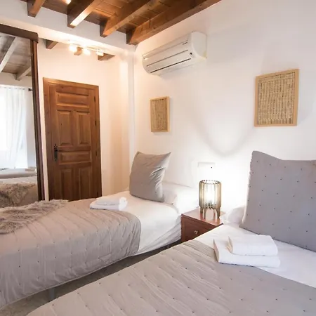 Tuguest Gracia Apartamento Granada