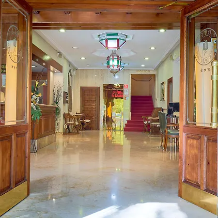Hotel Crisol Guadalupe 3*