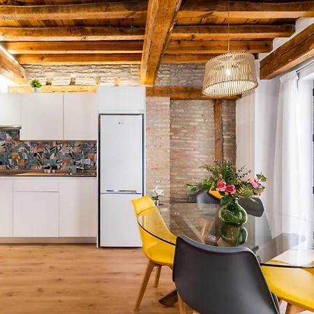 Apartamento Precioso En El Centro De *