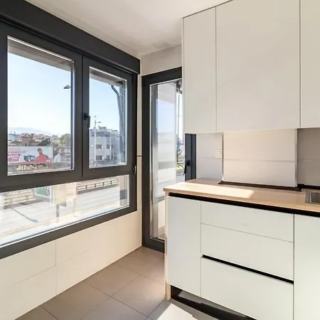 Apartamento Enjoygranada Lujo Piscina Y Parking Granada