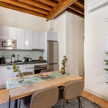 Limehome Calle Mirasol Granada