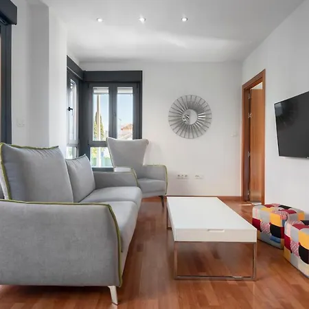 Apartamento Enjoygranada Lujo Piscina Y Parking Granada