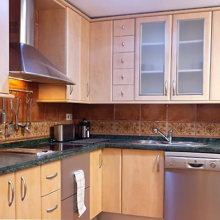Apartamento Muralla Ziri Ii *