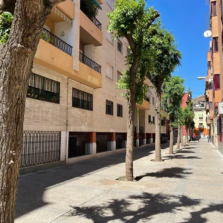 Vivienda Turistica Paseo Del Salon Lägenhet *