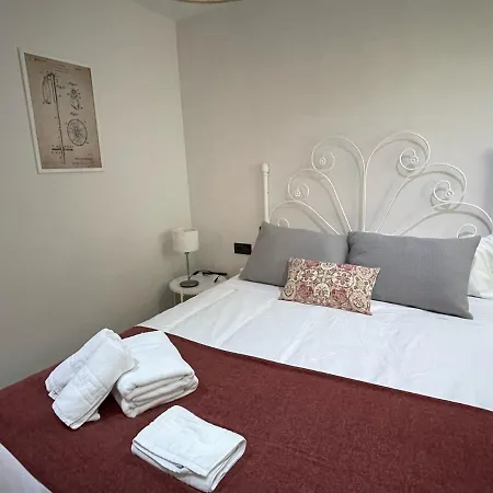 Vivienda Turistica Paseo Del Salon Granada