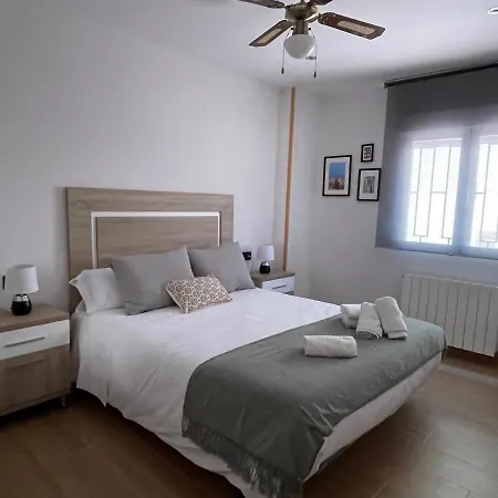 Lägenhet Vivienda Turistica Paseo Del Salon Granada