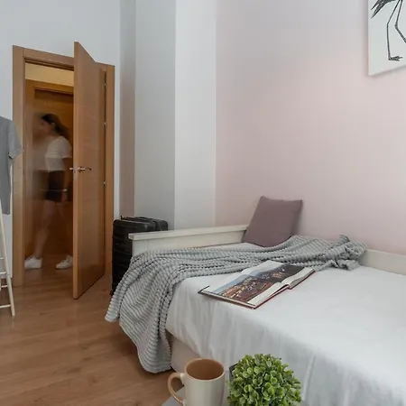 Tuguest Postigo Ii Catedral - Free Parking *