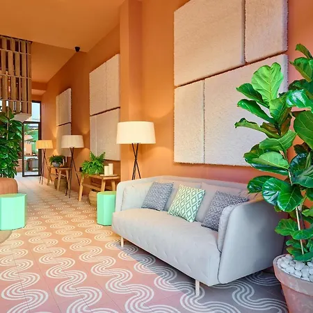 Boutique Luna Centro 4*