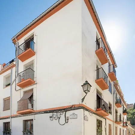 Alhambra Boutique Apartmán *