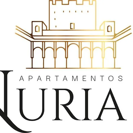 Nuria 19 *