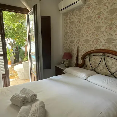 Comares Lodge Granada