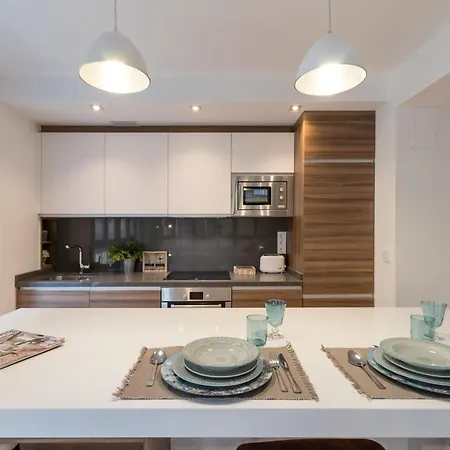 Chezmoihomes Plaza Nueva Luxury