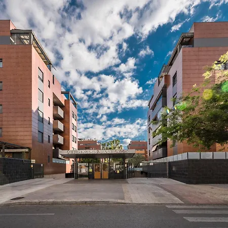Enjoygranada Emir 4c + Parking Apartmán