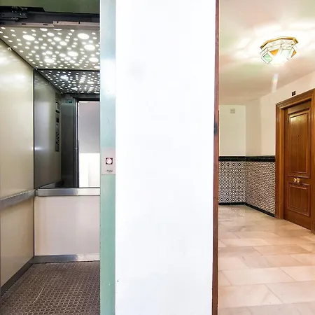 Chezmoihomes Alhambra Penthouse 2 Private Terraces * グラナダ