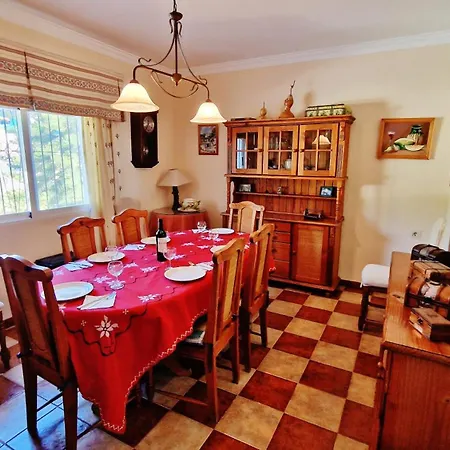 Velez Nazari Cortijo Leon Сasa de vacaciones *