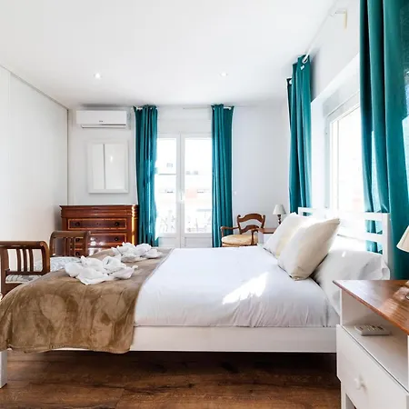 Apartment Neptuno Atico, Con Terraza Granada