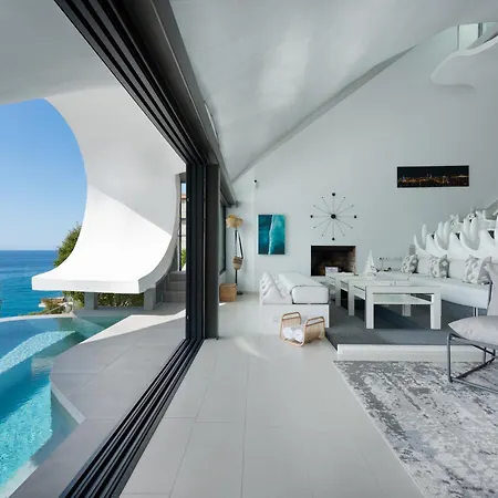 Сasa de vacaciones Rentitspain Casa Del Acantilado Piscina Climatizada Salobreña