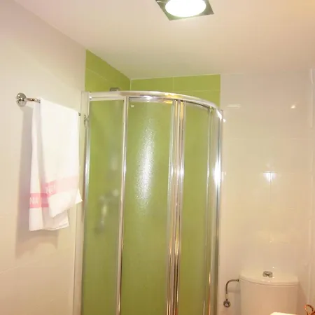 Elena Maria Hotel 2*