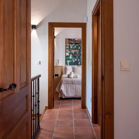 Apartment Carmen De Xaira 1º By Florentia Homes