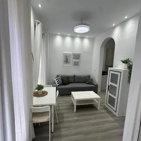 Center Living Granada