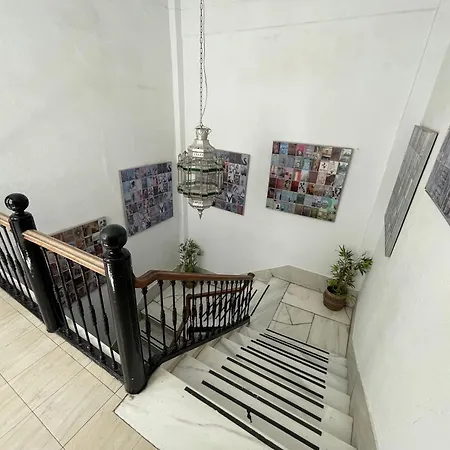 Hostel Duquesa *