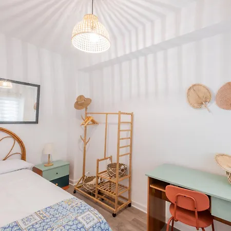 Apartment Refugio En Junto A Estacion De Tren *