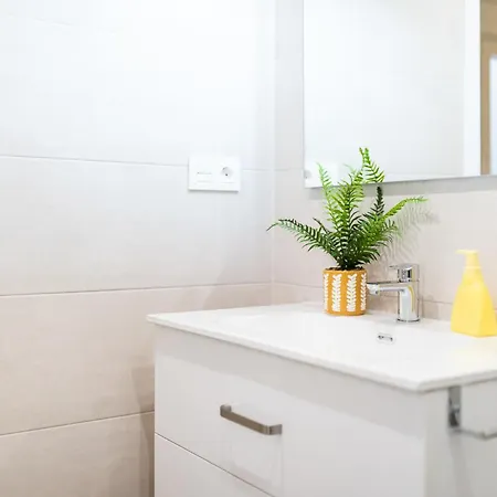 Centrico Apartment *