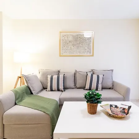 Centrico Apartment *