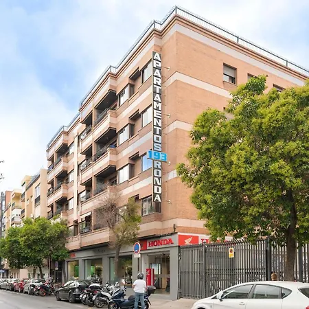 Ronda 193 Junto A Hospitales Y Cerca Centro Con Parking Gratis Apartment Granada