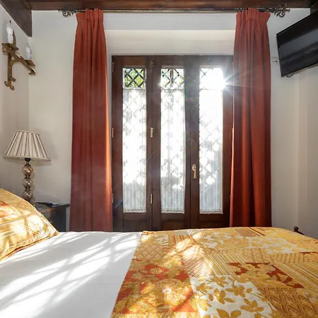 Apartamento En Pleno Centro, Aljibe Rodrigo Del Campo 2c Granada