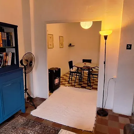 Albaycin For 5pax Apartment