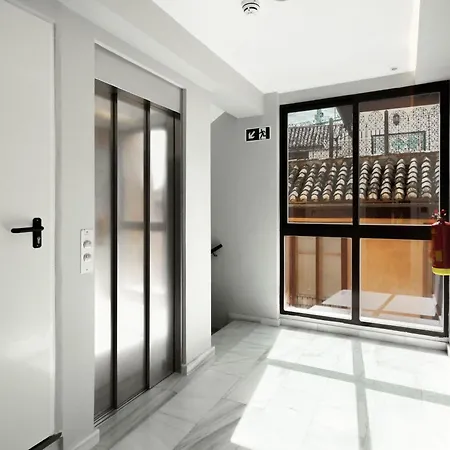 Limehome Calle Lopez Rubio Lägenhet *