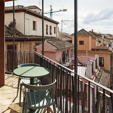 Limehome Calle Lopez Rubio Granada
