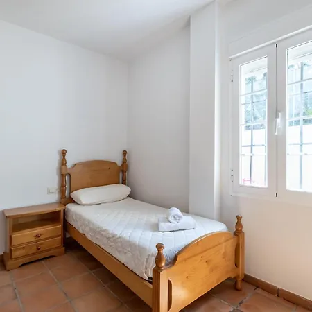 Holiday home Rural En Dilar Con Piscina Privada Granada