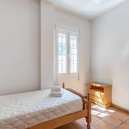 Holiday home Rural En Dilar Con Piscina Privada Granada