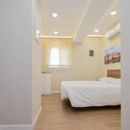 Home4u San Ambrosio Holiday home Granada