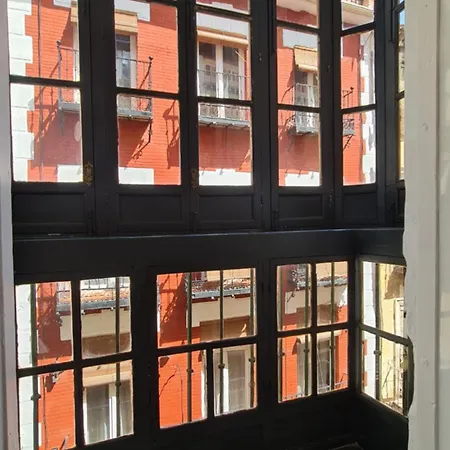 Navas 201 Elegant Apartment *