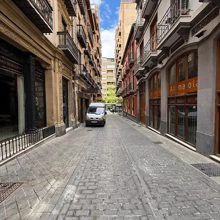 Apartamento Tuguest Bazan Atico Granada