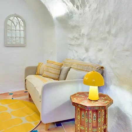 Cueva La Bonica - Hostatel Apartment