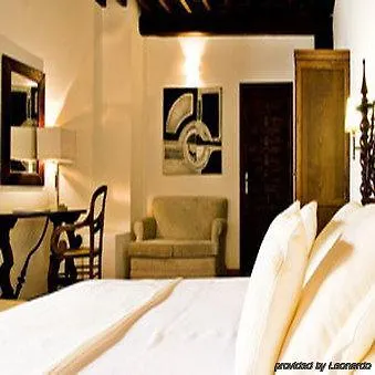 Ξενοδοχείο Casa 1800 3*