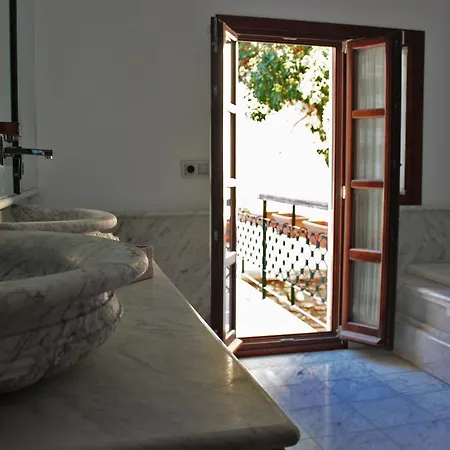 Lodge Comares Granada
