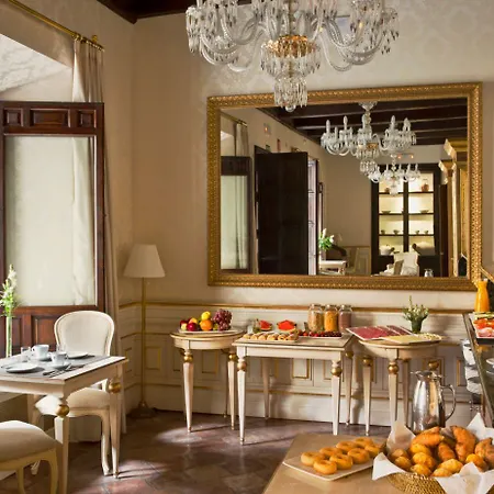 Ξενοδοχείο Casa 1800 3*